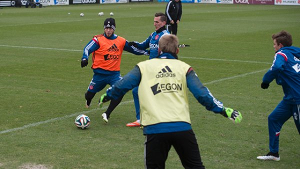 等众多知名 等众多知名