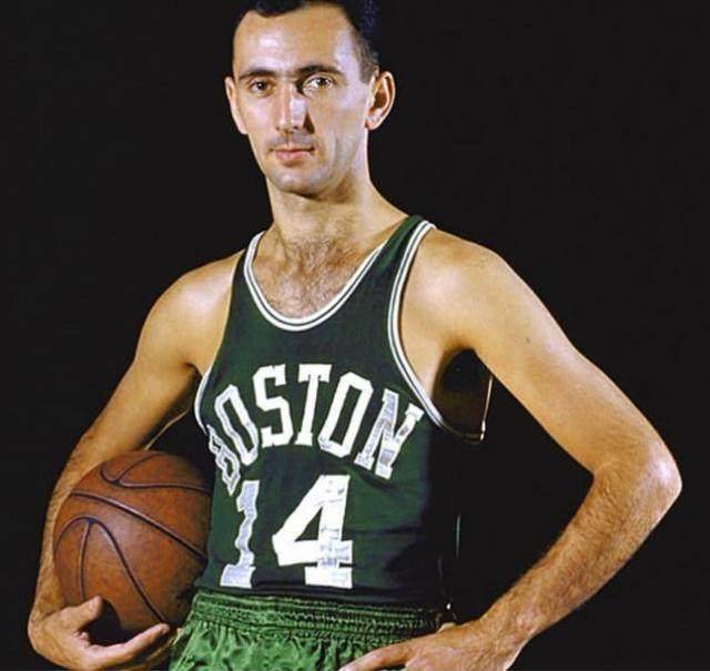 进攻节奏更 进攻节奏更